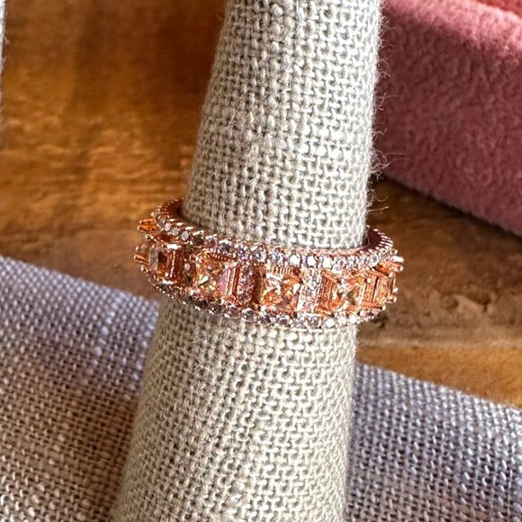 Park Lane Jewelry "Envy" Rose Gold Plated Ring Size 7 W/ Champagne CZ Stones - Picture 1 of 9